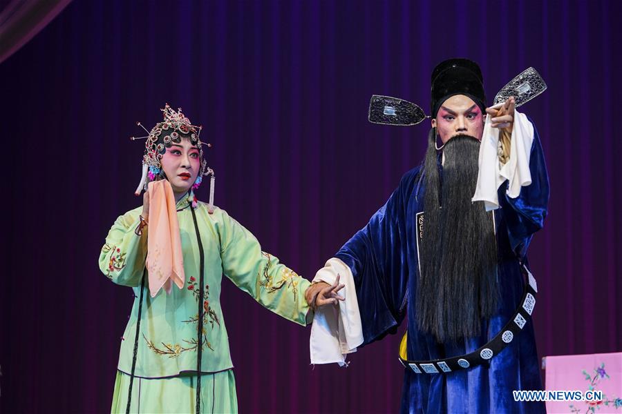 33-year-old actress promotes traditional Chinese opera culture beyond theaters