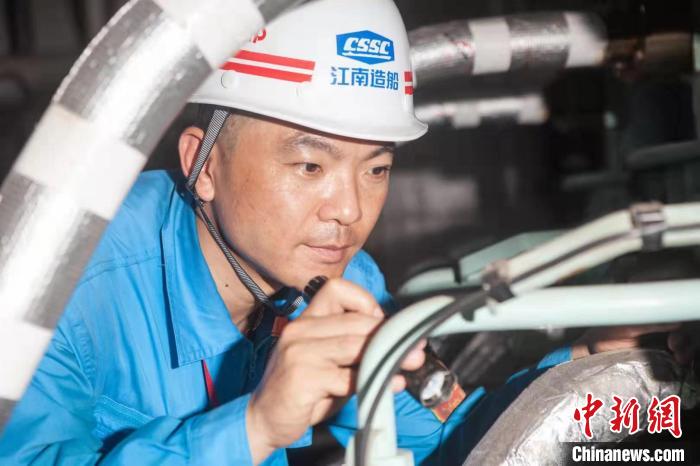 “双师型”人才刘炜：坚守三十年做船舶“心脏”守护者