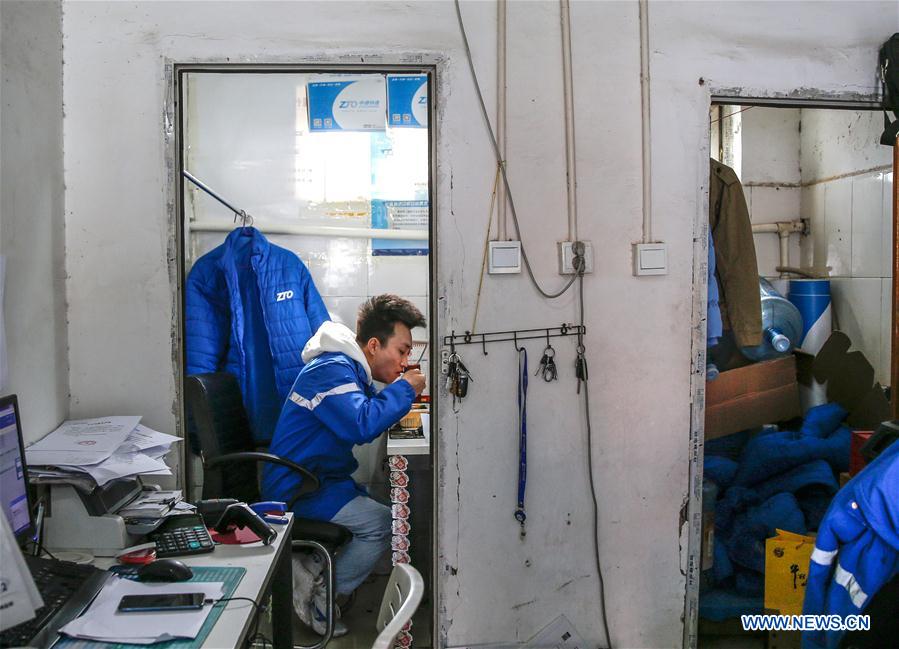 CHINA-BEIJING-DELIVERYMAN (CN)